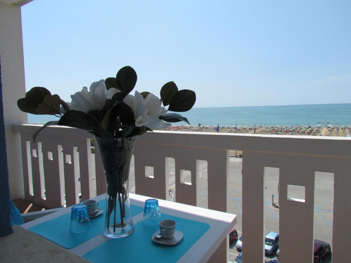 Condominio Zenith Bibione Exterior foto